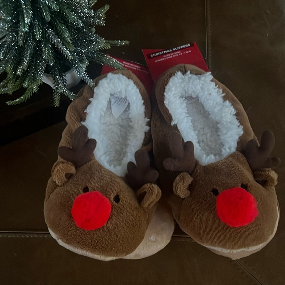 NEW Christmas Reindeer Slippers -Size 7/8